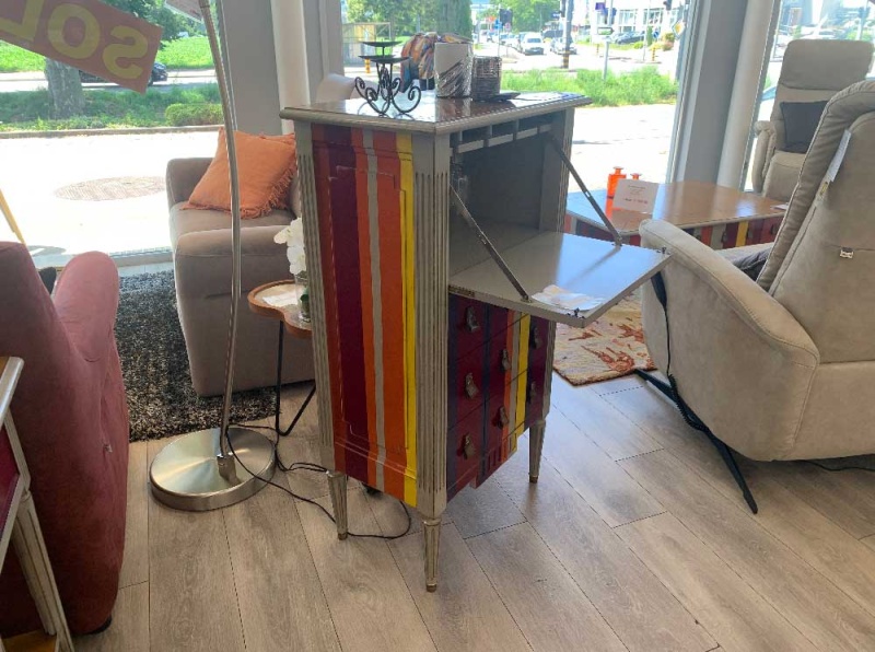 chiffonnier-bar-jacob-ouvert