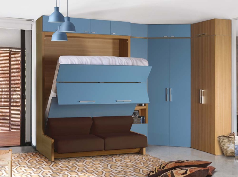 lit-escamotable-ketiam-romana-bleu-avec-canape-semi-ouvert-armoires-hautes