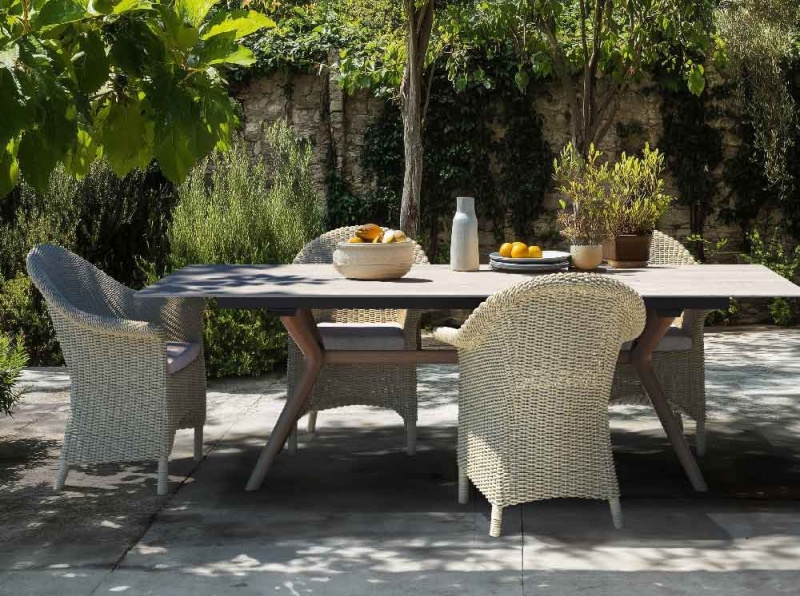 table-atlas-extensible-pour-exterieur-interieur